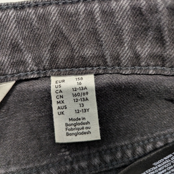 H&M Black Denim Shorts - Picture 8 of 10